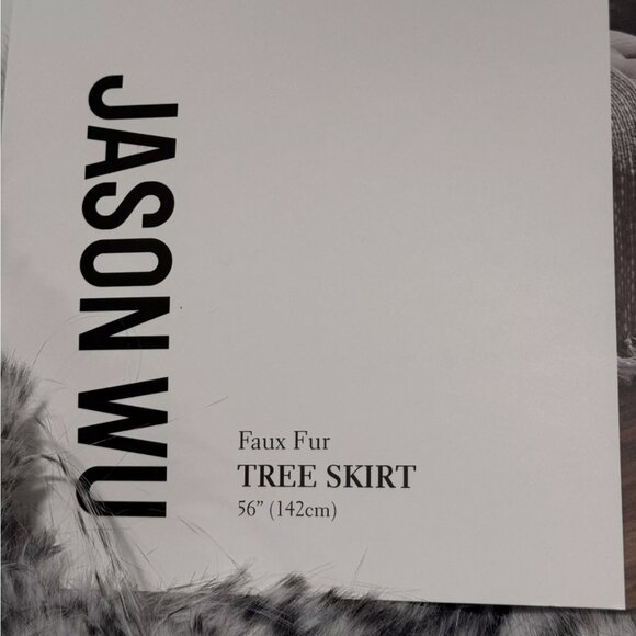 Designer Jason Wu Faux Fur Christmas Tree Skirt 56" Black White Long Feather NEW - Picture 4 of 11